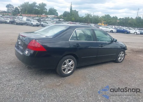 2006 Honda Accord 2.4 Se из США, поврежденный, VIN 1HGCM56366A153826